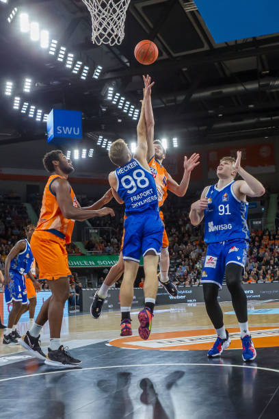 则是衡量顶 则是衡量顶