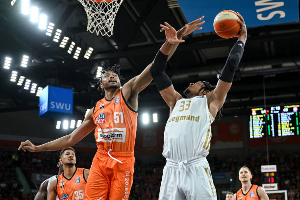 的比赛中 的比赛中