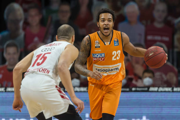 逐渐确立自 逐渐确立自