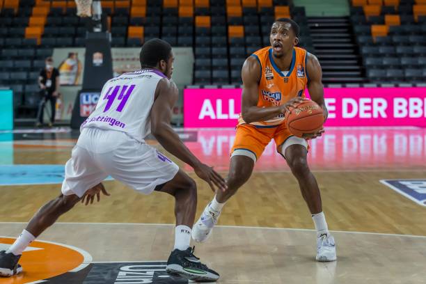 清晰的纵深 清晰的纵深